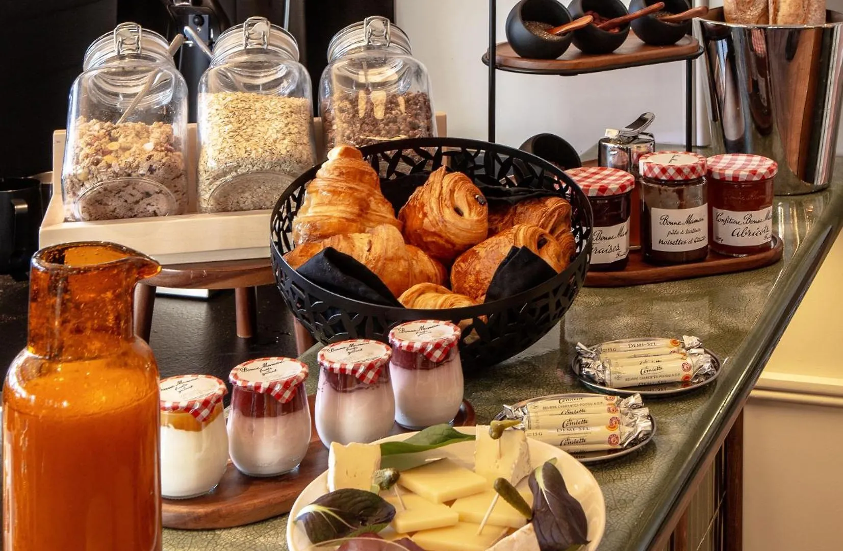 Hotel Flanelles Paris France