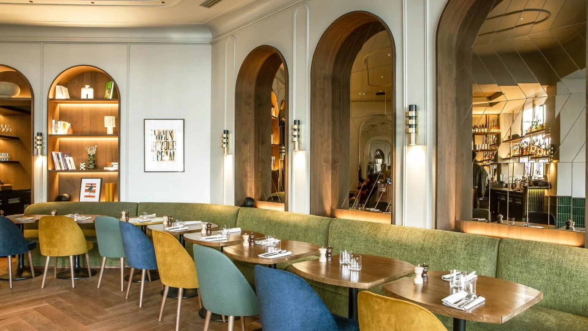 Hotel ibis Styles Paris Gare du Nord TGV